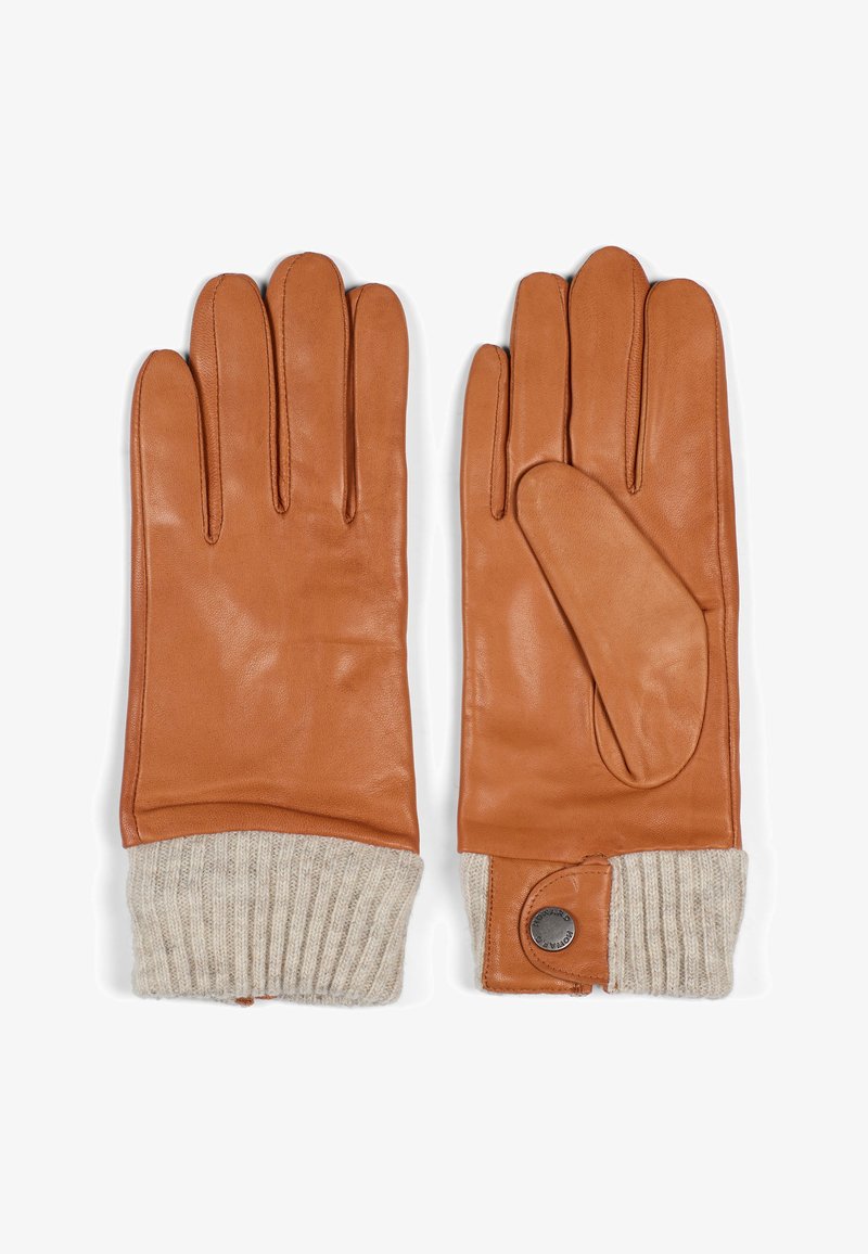 Brązowe skórzane rękawiczki z żeberkowym beżowym wykończeniem. Posiadają akcent w postaci guzika, gładką teksturę oraz unikalny kształt kciuka, co ułatwia zakładanie.