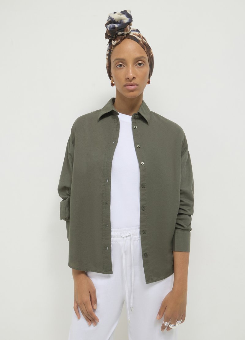 Calliope Hemdbluse - verde militare chiaro