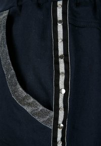 MIAMODA EDLER SEITENSTREIFEN, ELASTIKBUND - Trainingsbroek - navy blue