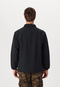 Stance COACHES JACKET - Skraistė  - black