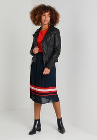 Maze HEART - Lederjacke - black