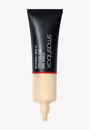 STUDIO SKIN FULL COVERAGE FOUNDATION - Foundation - 1,1