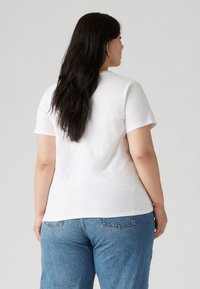 Levi's® Plus PERFECT - Print T-shirt - bright white
