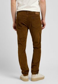 Lee RIDER - Slim fit jeans - quail_brown