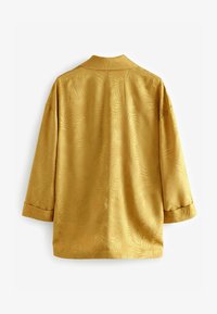 Vald, yellow