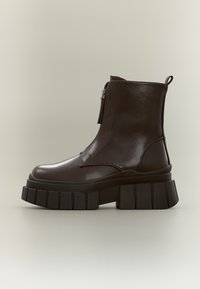 Δεν επιλέχθηκε, brown