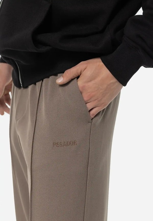 MOYE WIDE - Trousers3