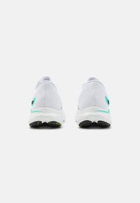 New Balance FRESH FOAM X EVOZ V3 - Zapatillas running asfalto - white