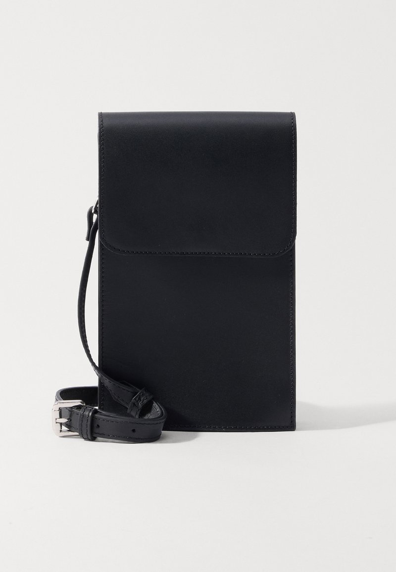 STUDIO ID - FRANKIE BAG LEATHER ACROSS BODY BAG UNISEX - Skulderveske - napa black, Forstørre