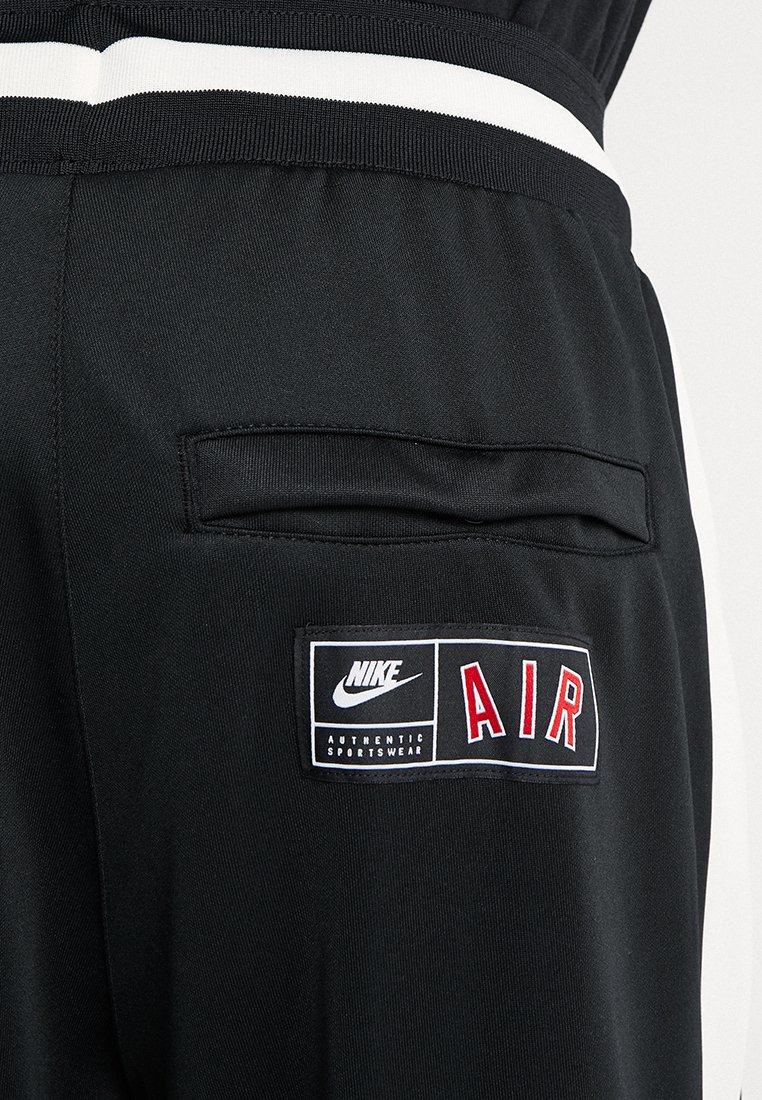 nike air authentic sportswear