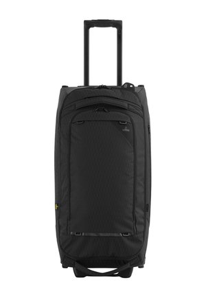 Rolkoffer in zwart textuurstof met een telescopische handgreep, een voorvak en een stevige basis. Voorzien van ritssluitingen en een logo detail.