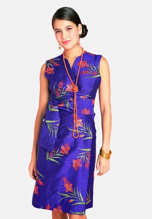Day dress - violet