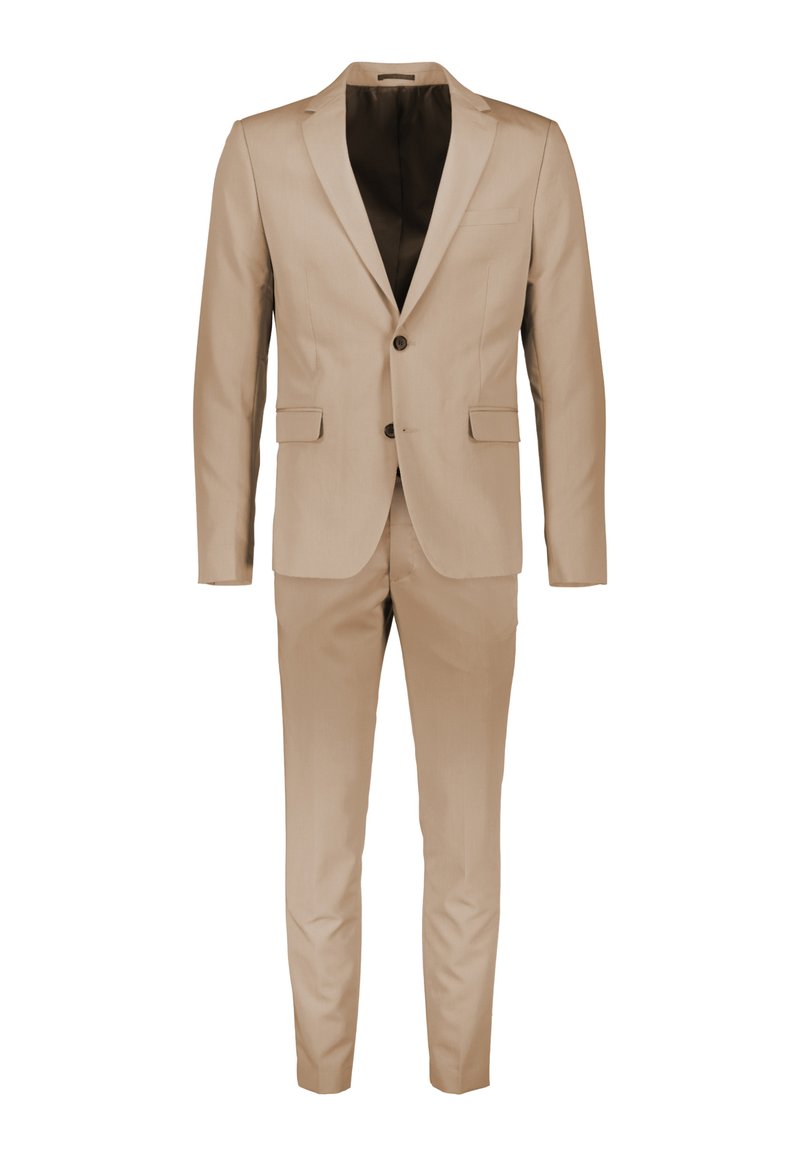 Beiger Anzug mit einem einreihigen Sakko, Notch-Revers und zwei Knöpfen, kombiniert mit schmal geschnittenen Hosen. Glatte Textur und maßgeschneiderte Passform.