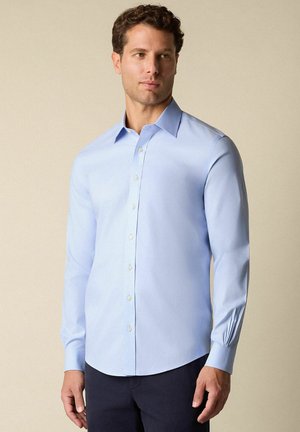 NON-IRON PINPOINT WITH AINSLEY COLLAR - Hemd - light blue