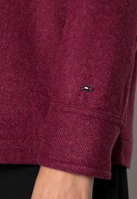 Tommy Hilfiger BLEND SHACKET - Casaco de verão - crimson ruby