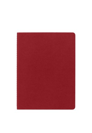 Quaderno rosso chiuso con angolo arrotondato in alto a destra, copertina semplice e dorso visibile sul lato sinistro.