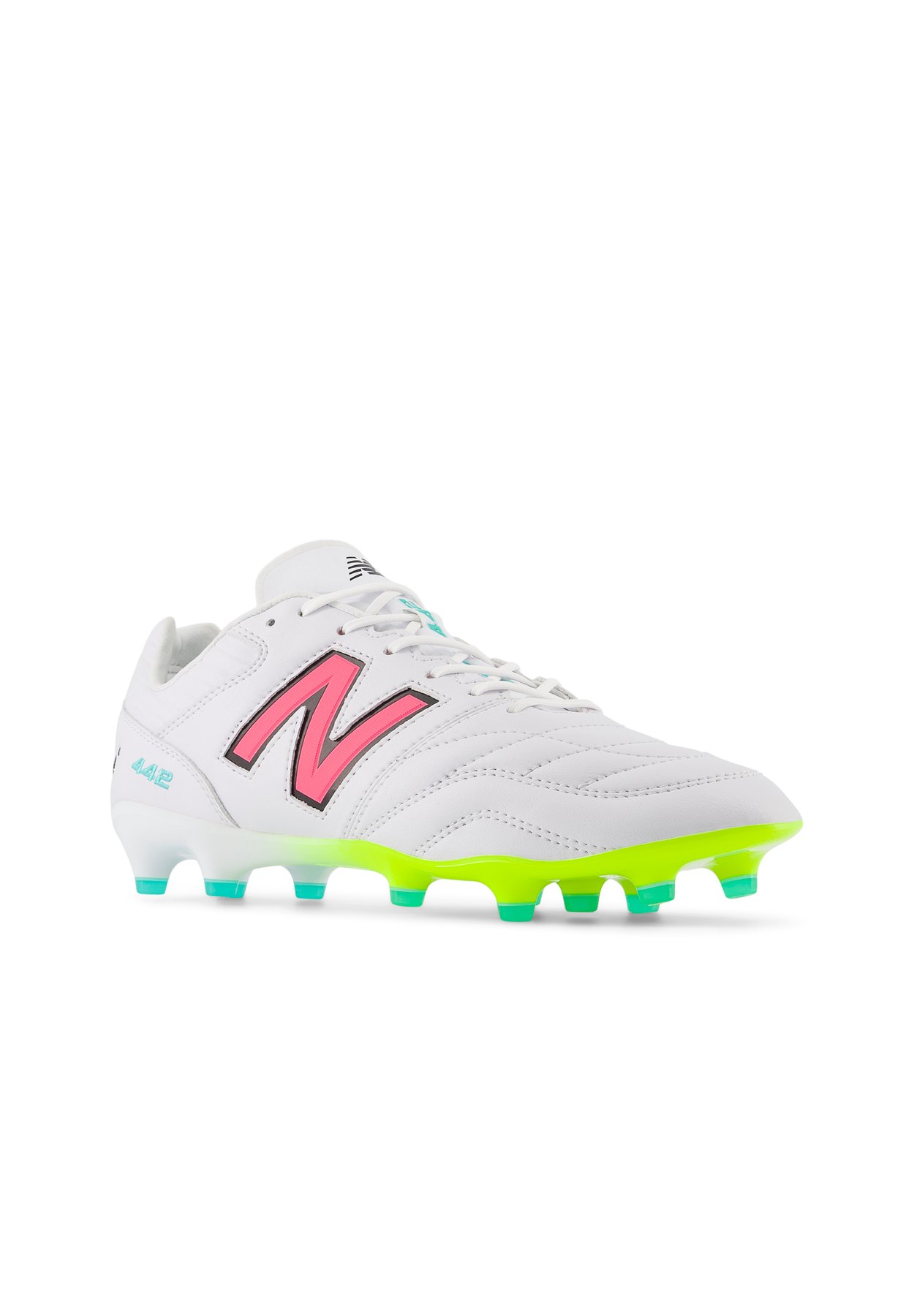 Fußballschuhe für festen Untergrund