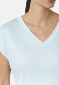 comma - T-shirt basic