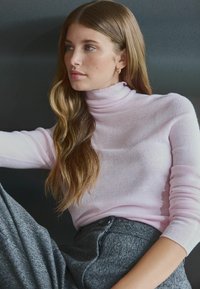 Next HIGH ROLL NECK - Pulover - blush pink