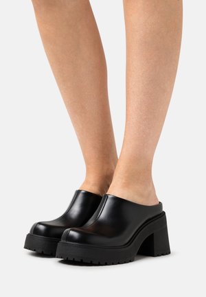 Even&Odd Træsko - black