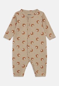 Body de bebê castanho em algodão suave, com fundo bege e padrões repetidos de rosto de urso e flores; mangas longas, botões de pressão.