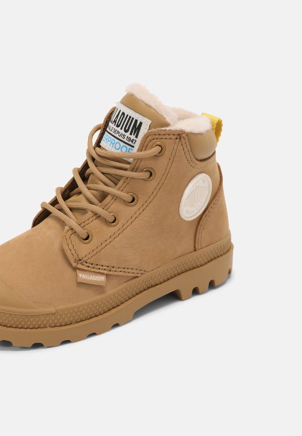 PAMPA HI CUFF WATERPROOF UNISEX – Snowboot/Winterstiefel