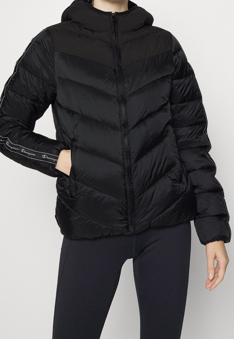 Champion Talvitakki - black