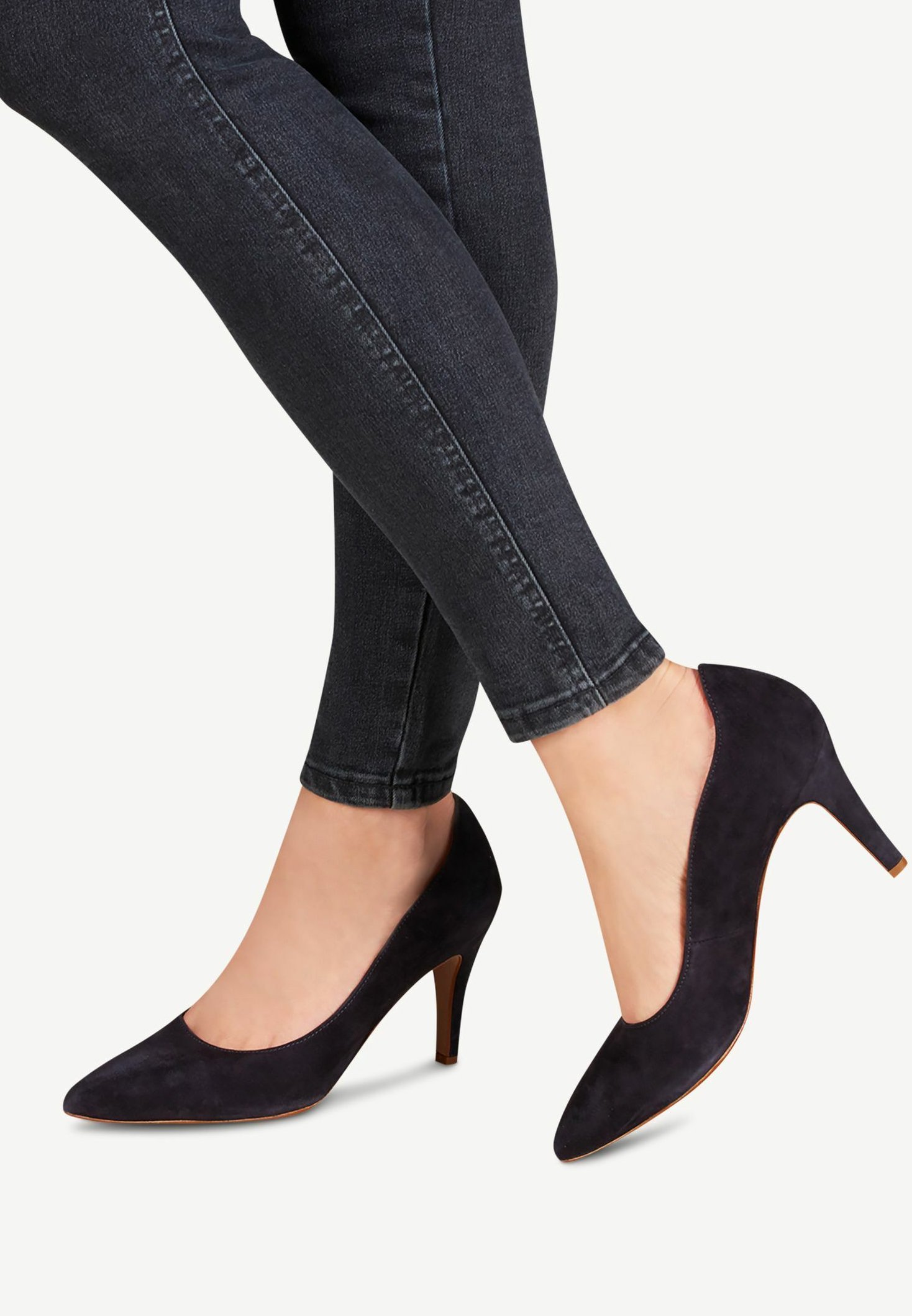 7 tips om op hoge hakken te lopen | Fashionchick