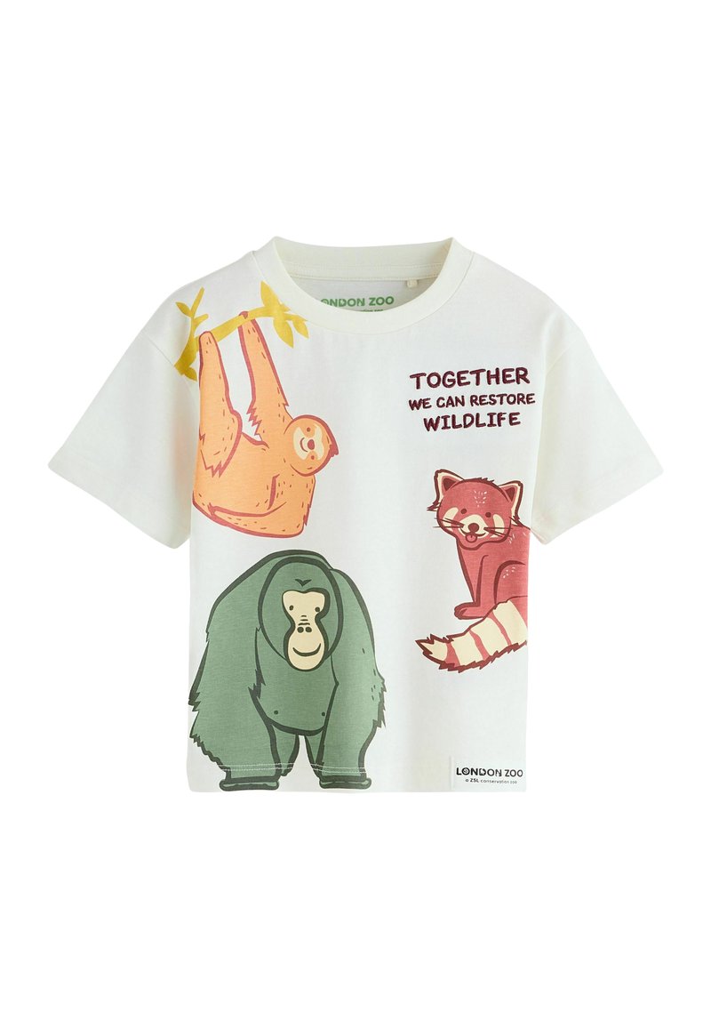 Camiseta blanca de algodón con ilustraciones coloridas de animales: un perezoso, un gorila y un panda rojo, con el texto "JUNTOS PODEMOS RESTAURAR LA VIDA SILVESTRE."