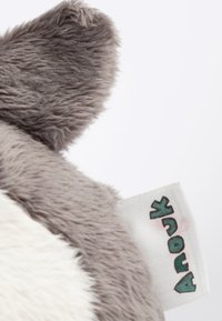 sigikid ANOUK - PINEBUMM - Cuddly toy - grau weiß