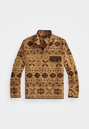 Polarowy sweter w kolorze jasnobrązowym i ciemnobrązowym, z kołnierzem na zatrzaski i kieszenią na piersi z klapką.