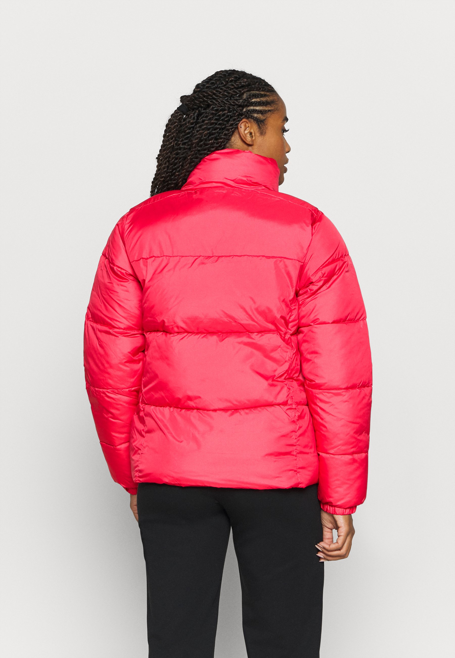 Columbia PUFFECTJACKET Vinterjacka bright geranium Columbia PUFFECTJACKET Vinterjacka black Zalando.se