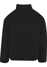 Giacca a vento nera con colletto alto, maniche lunghe e una texture liscia e opaca. Presenta un design semplice e aerodinamico senza loghi visibili.