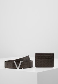 Valentino Bags - CRUP BELT AND WALLET HOLDER SET - Curea - moro/nero Imagine miniatură 1