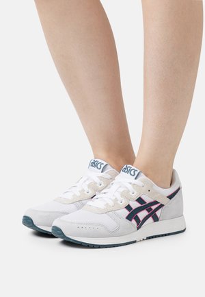 ASICS SportStyle LYTE CLASSIC - Trainers - white/dark ocean