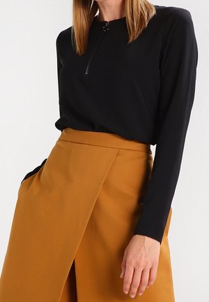 Blouse - black