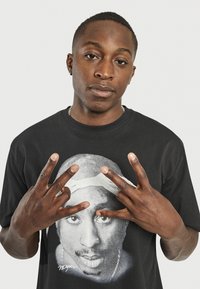 Redefined Rebel MATEO TEE - Tričko s potlačou - black