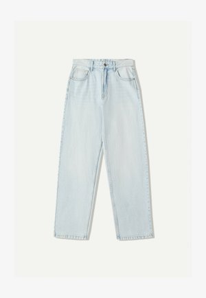 Světle modré džíny s volným střihem, rovnými nohavicemi, pěti kapsami a jemným vyblednutím látky.