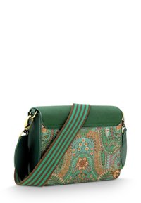 Groene crossbodytas met een patroon en een textuur, met bloemenontwerpen, een bruine en teal gestreepte schouderband, en gouden hardware accenten.