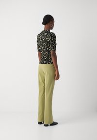 Lindex LORELAI - T-Shirt print - off black