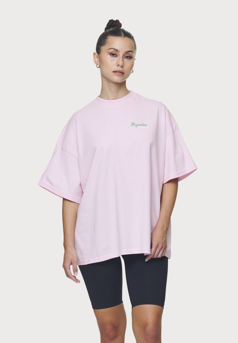 Pegador CHAPI HEAVY OVERSIZED TEE - Print T-shirt - washed bubblegum