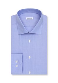Chemise bleu clair à fines rayures verticales, devant boutonné, poignets pliés, col à pointes étendues avec l'étiquette « seidensticker » à l'intérieur du col.