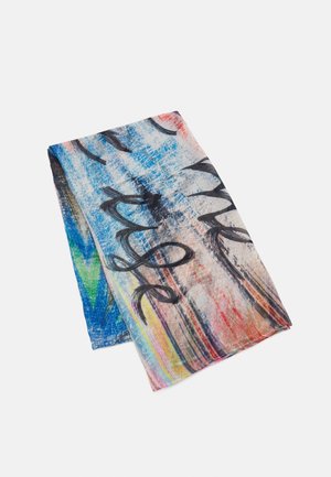 Écharpe multicolore pliée avec des motifs abstraits en traits de pinceau bleu, rouge, noir et vert sur fond blanc.