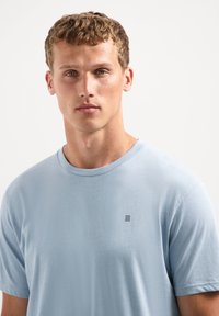 NO EXCESS CREWNECK - T-shirt basic - dusty blue