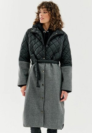 NAOKO - Klasyczny płaszcz