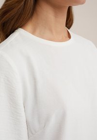 WE Fashion Palaidinė - white