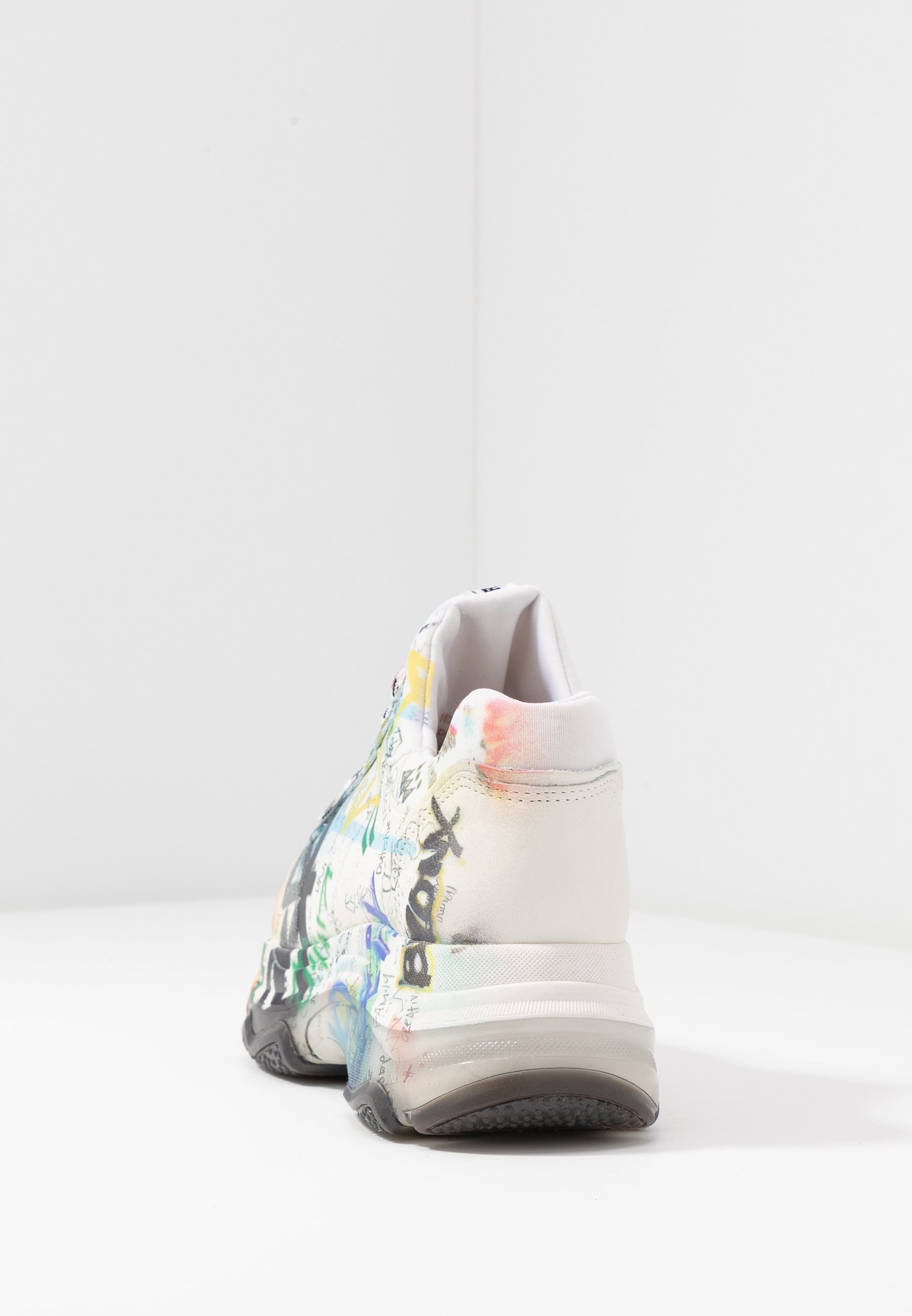 Bronx BAISLEY Joggesko offwhitemulticolor Zalando.no Bronx BAISLEY Joggesko offwhitemulticolor Zalando.no