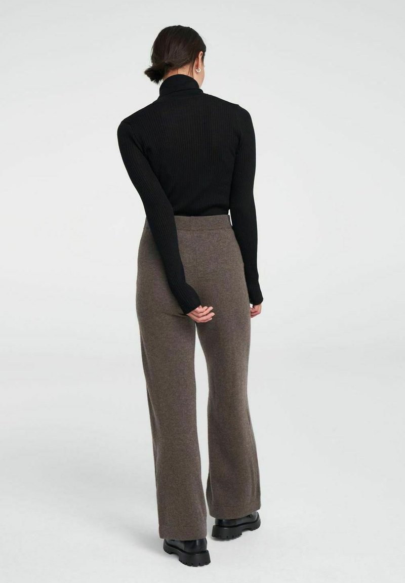Holebrook HILDA - Tygbyxor - dark taupe