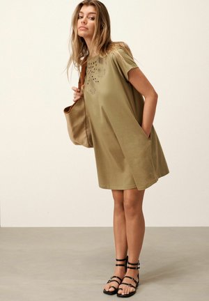 Next EMBROIDERED PETITE  - Trikotaažkleit - khaki green