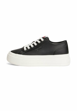 DEBOSSED LOGO PLATFORM   - Sneakers basse - black